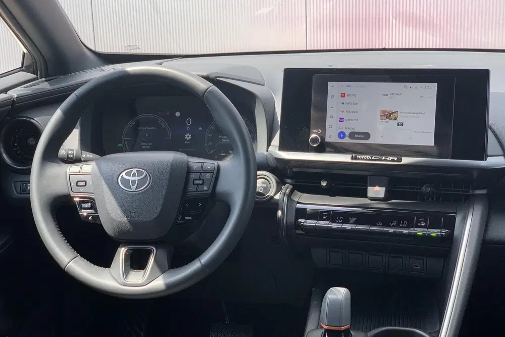 Toyota C-HR 1.8 Hybrid 140 Dynamic uit 2025, foto 10