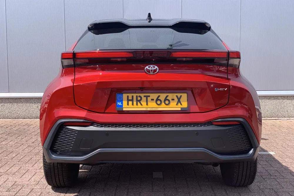 Toyota C-HR 1.8 Hybrid 140 Dynamic uit 2025, foto 5