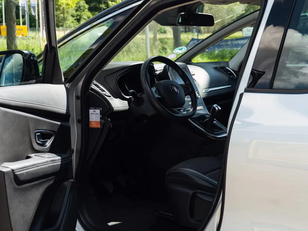 Renault Scenic Scénic 1.3 TCe Intens uit 2019, foto 14