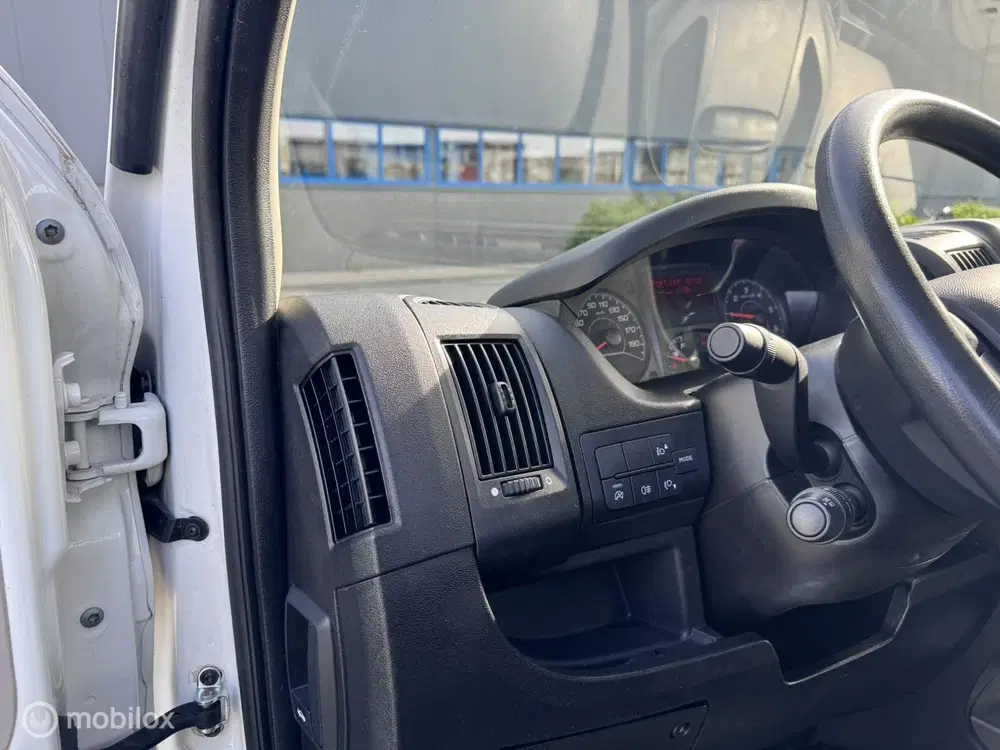 Citroën Jumper Citroen Jumper bestel 35 2.2 BlueHDi 140 p uit 2020, foto 13
