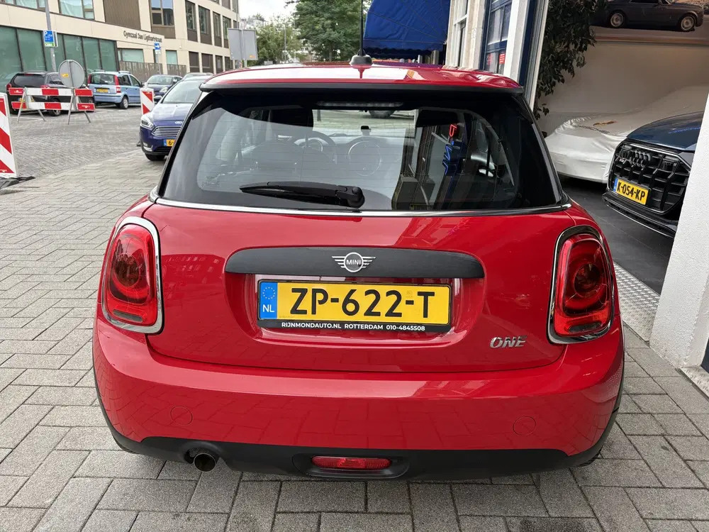 Mini One 1.5 One First NL AUTO uit 2019, foto 4