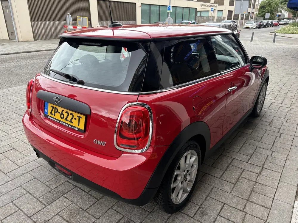 Mini One 1.5 One First NL AUTO uit 2019, foto 5