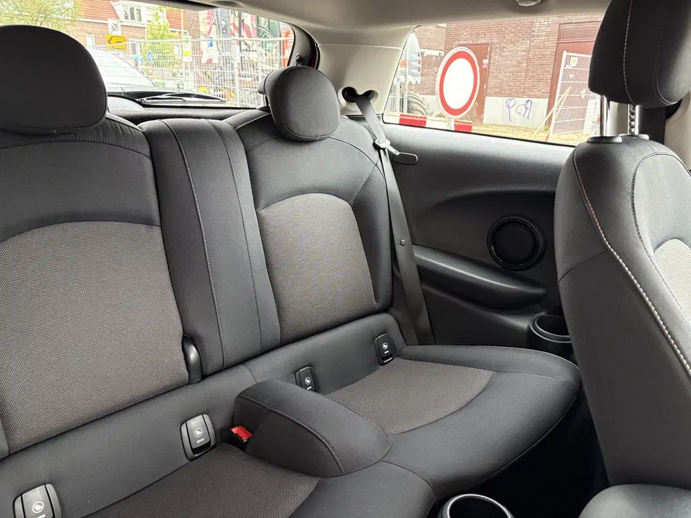 Mini One 1.5 One First NL AUTO uit 2019, foto 9