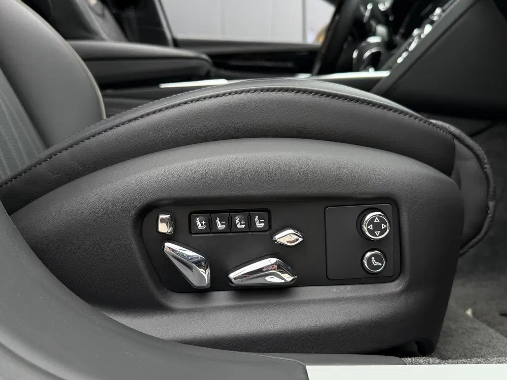 Bentley Flying Spur 4.0 V8 First Edition 4W-Besturing uit 2021, foto 14