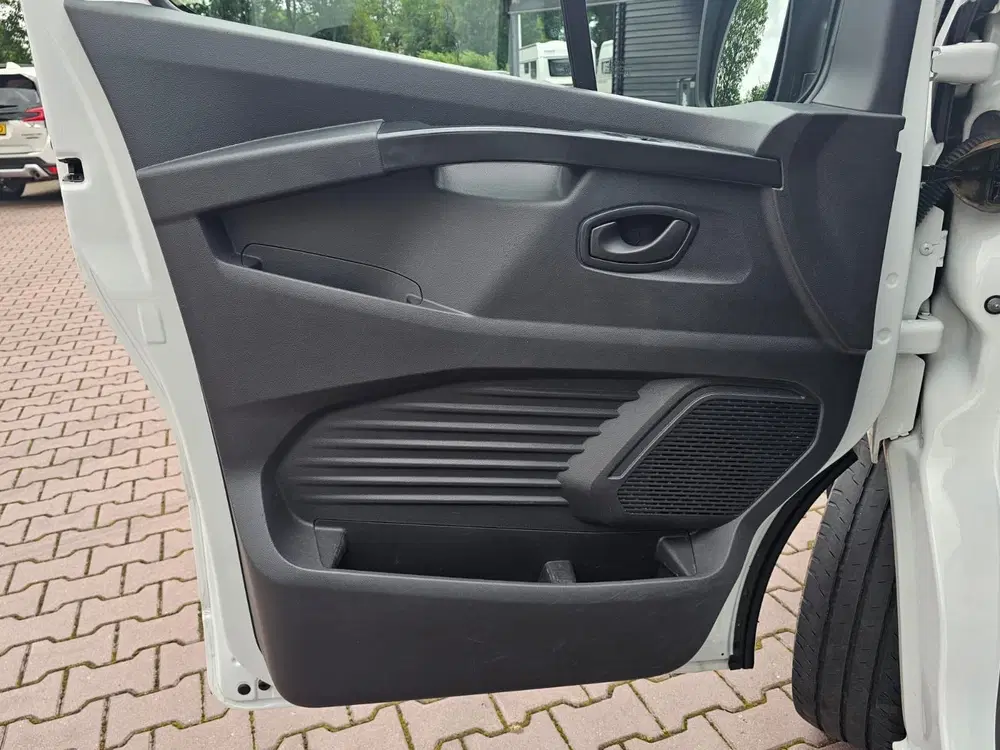 Renault Trafic 2.0 dCi 150PK T29 L1H1 Comfort uit 2023, foto 11