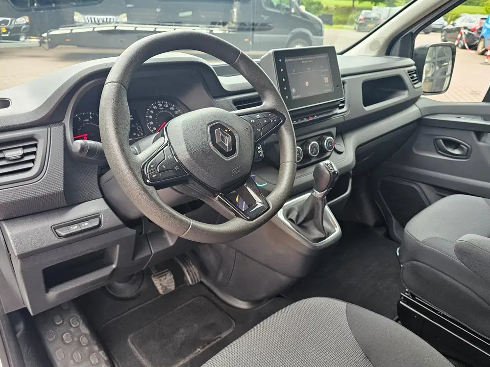 Renault Trafic 2.0 dCi 150PK T29 L1H1 Comfort uit 2023, foto 13