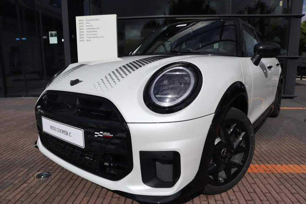 Mini John Cooper Works C John Cooper Works M uit 2026, foto 4