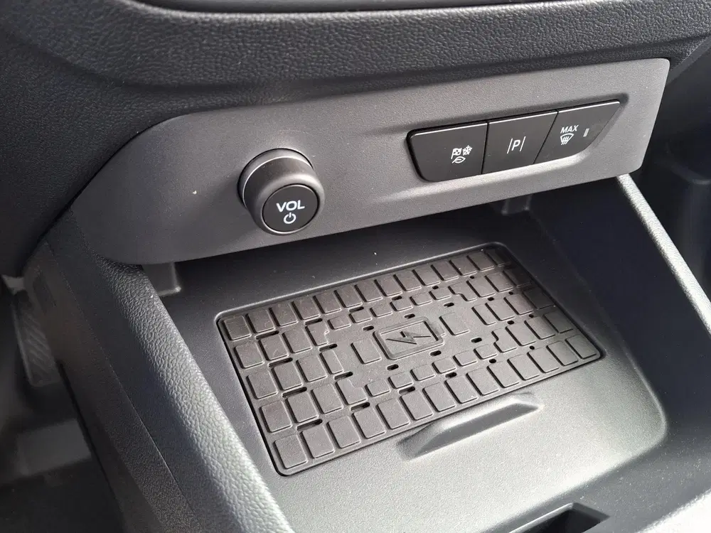 Ford Transit Courier Limited uit 2026, foto 14