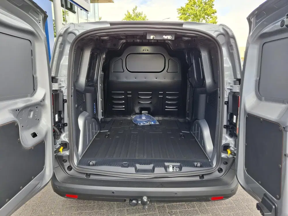 Ford Transit Courier Limited uit 2026, foto 7