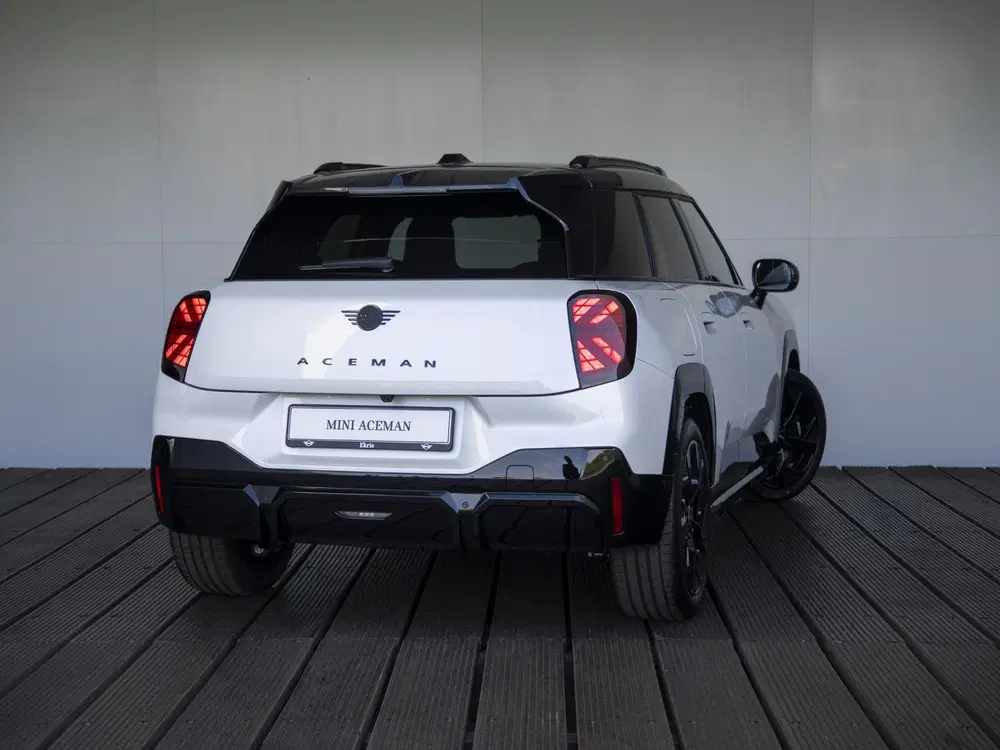 Mini Aceman E John Cooper Works Uitvoering uit 2026, foto 2