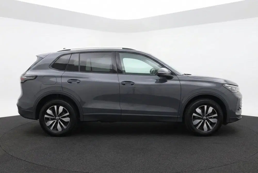 Volkswagen Tiguan 1.5 eTSI Pano l 360 Camera l Blindspot l I uit 2026, foto 6