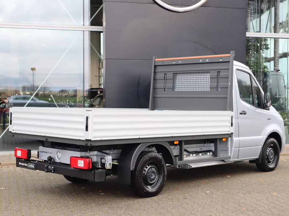 Mercedes-Benz Sprinter 320 L2 OPEN LAADBAK TREKHAAK uit 2025, foto 2