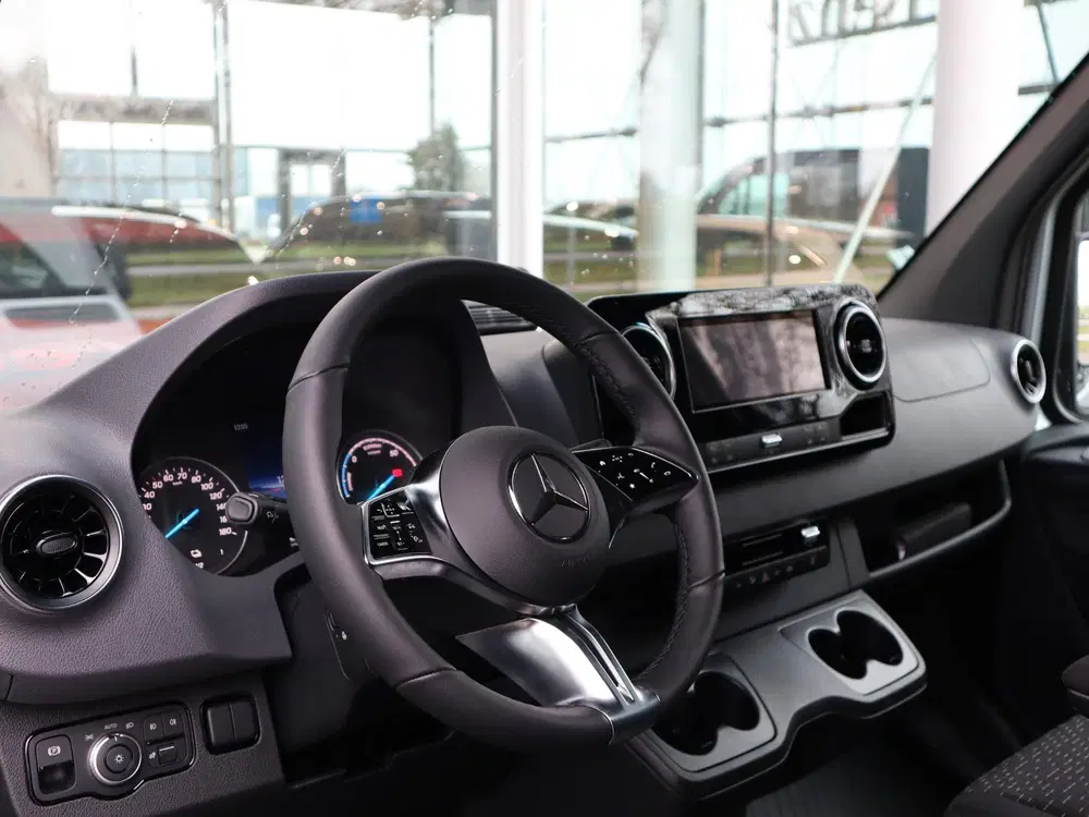 Mercedes-Benz Sprinter 320 L2 OPEN LAADBAK TREKHAAK uit 2025, foto 3