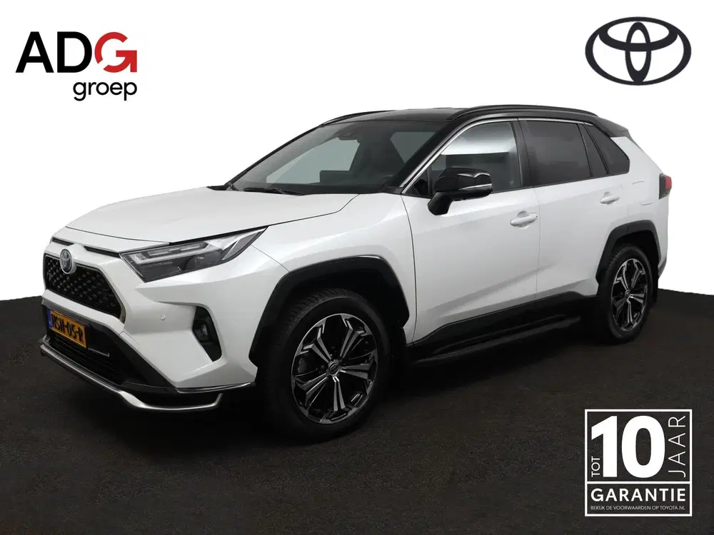 Toyota RAV 4 2.5 Plug-in Hybrid AWD Bi-Tone Plus uit 2025