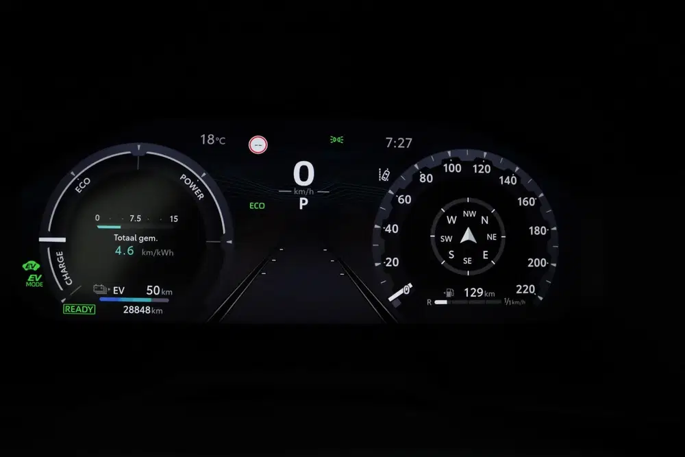 Toyota RAV 4 2.5 Plug-in Hybrid AWD Bi-Tone Plus uit 2025, foto 6