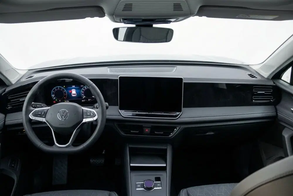 Volkswagen Tiguan 1.5 eTSI Pano l 360 Camera l Blindspot l I uit 2026, foto 14