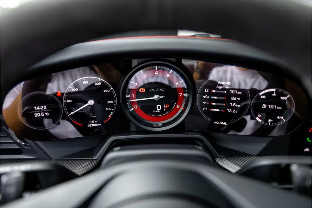 Porsche 911 3.0 Carrera 4 GTS uit 2023, foto 13