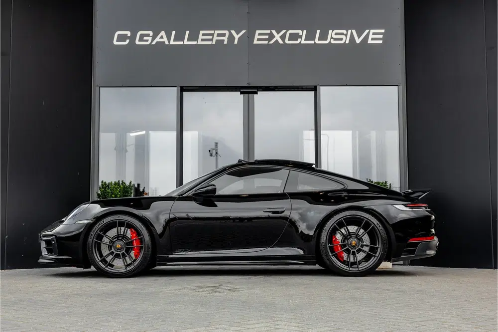 Porsche 911 3.0 Carrera 4 GTS uit 2023, foto 4