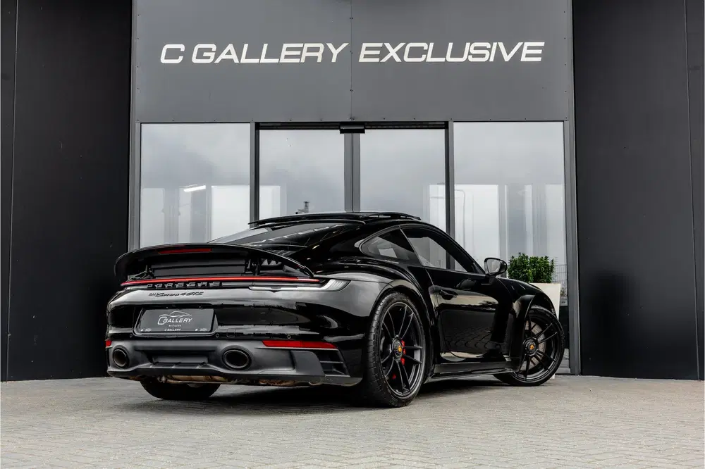 Porsche 911 3.0 Carrera 4 GTS uit 2023, foto 6