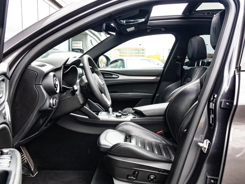 Alfa Romeo Stelvio 2.0 T AWD Veloce Q4 uit 2019, foto 8