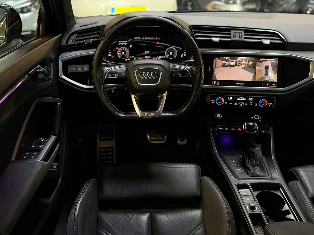 Audi Q3 45 TFSI e S Edition 3X S-LINE uit 2021, foto 2