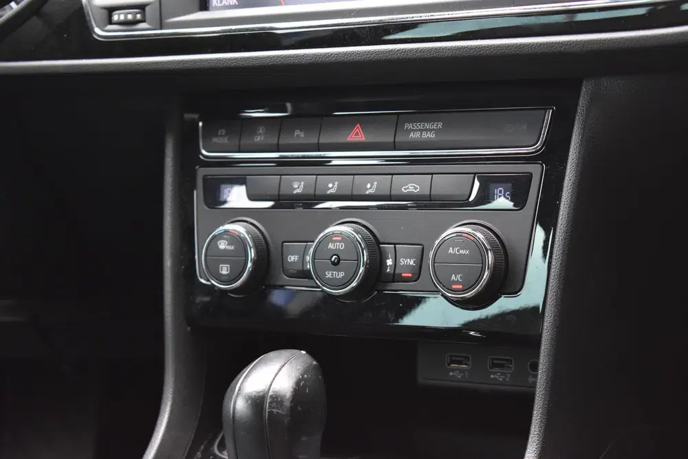 SEAT Leon 1.5 TSI FR Business Intense Carplay uit 2019, foto 8