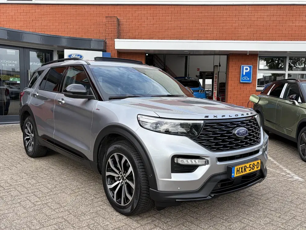 Ford Explorer 3.0 V6 EcoBoost PHEV ST-Line uit 2021, foto 10