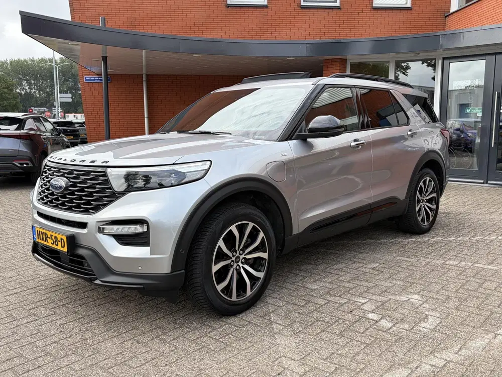 Ford Explorer 3.0 V6 EcoBoost PHEV ST-Line uit 2021, foto 3
