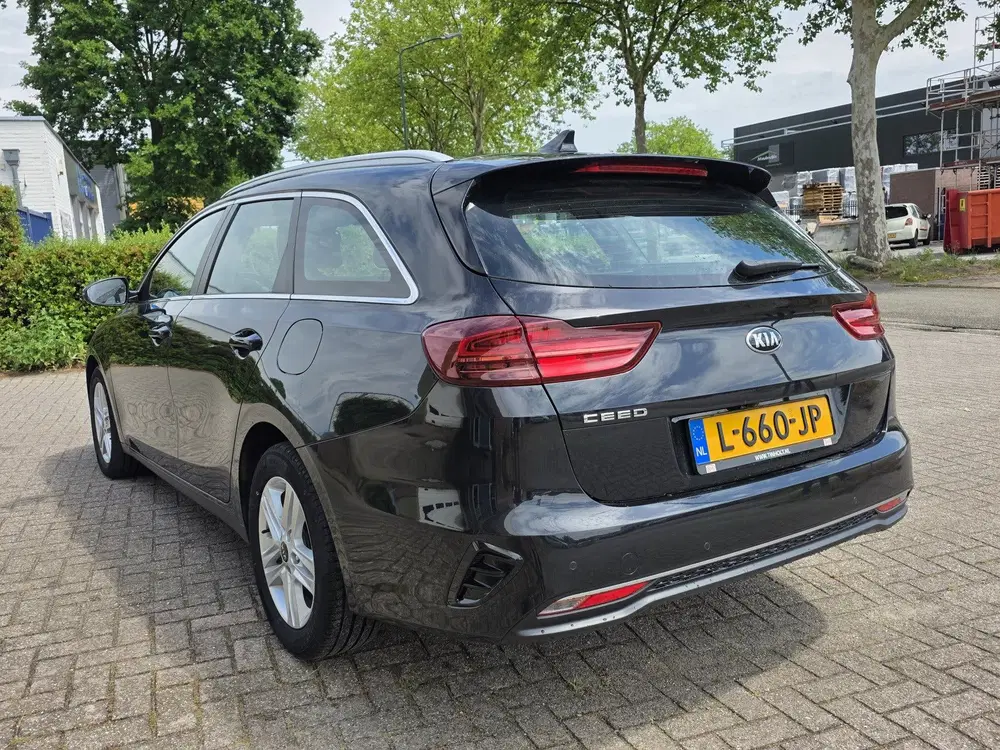 Kia Ceed 1.0 T-GDi uit 2021, foto 10