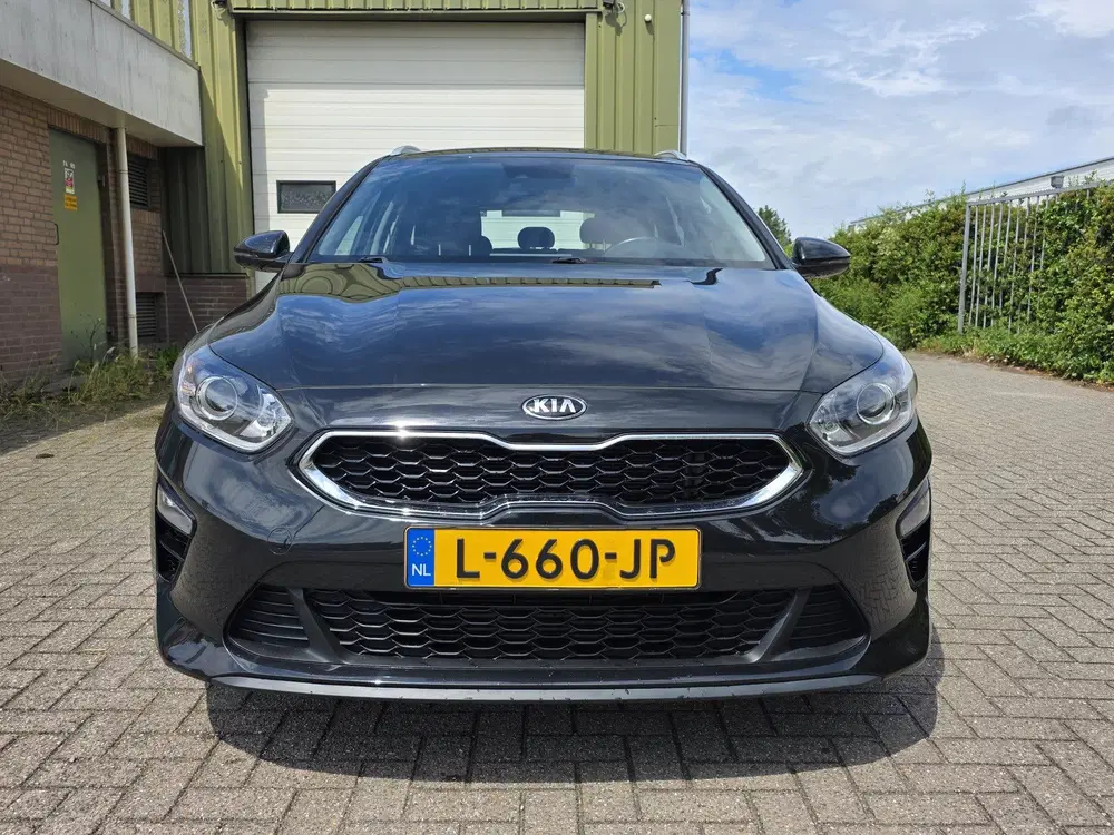 Kia Ceed 1.0 T-GDi uit 2021, foto 4