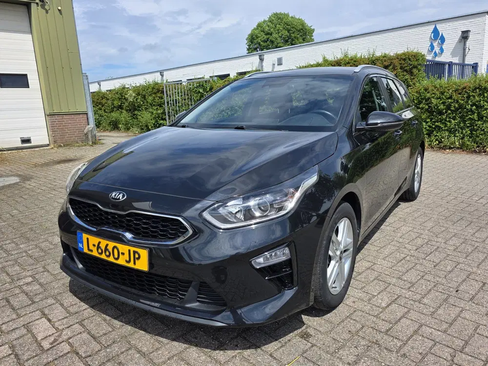 Kia Ceed 1.0 T-GDi uit 2021, foto 5