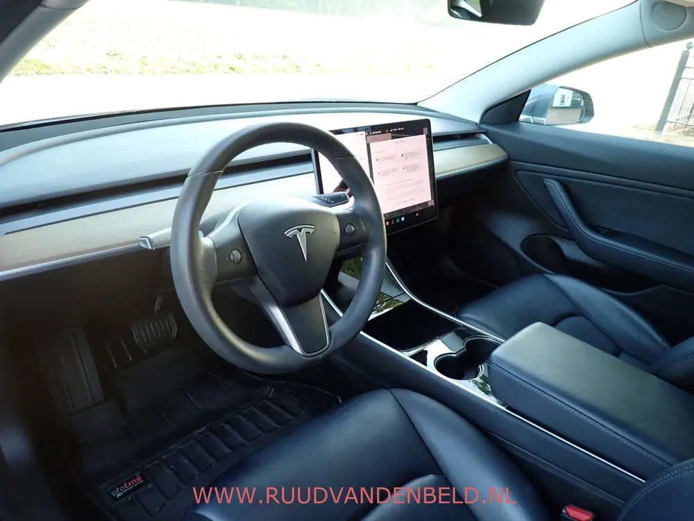 Tesla Model 3 SR+ RWD 60 kWh SOH 86% uit 2019, foto 12
