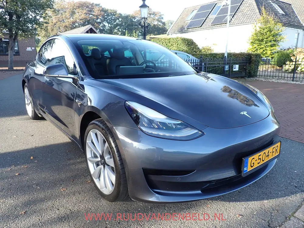 Tesla Model 3 SR+ RWD 60 kWh SOH 86% uit 2019, foto 3
