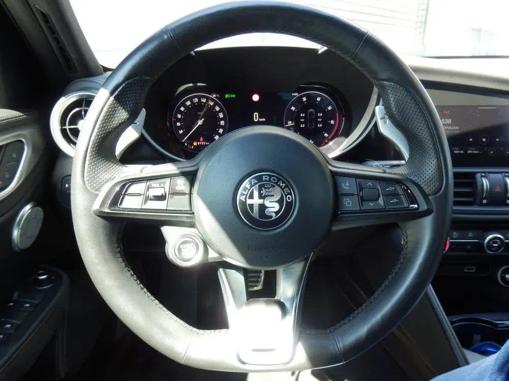 Alfa Romeo Giulia 2.0 T AWD Veloce Q4 280 pk. I Facelift I H uit 2023, foto 13