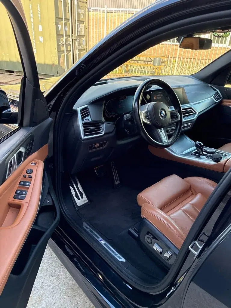 BMW X5 BMW X5 xDrive45e 394 pk High Executive M-S uit 2022, foto 10