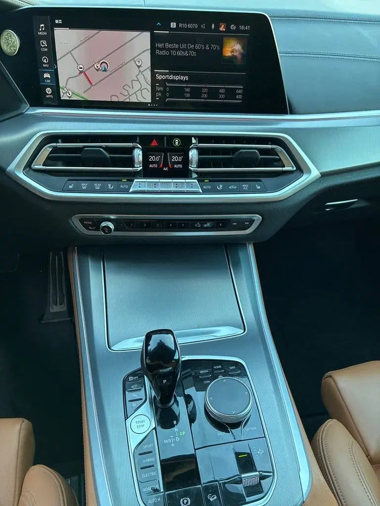 BMW X5 BMW X5 xDrive45e 394 pk High Executive M-S uit 2022, foto 13