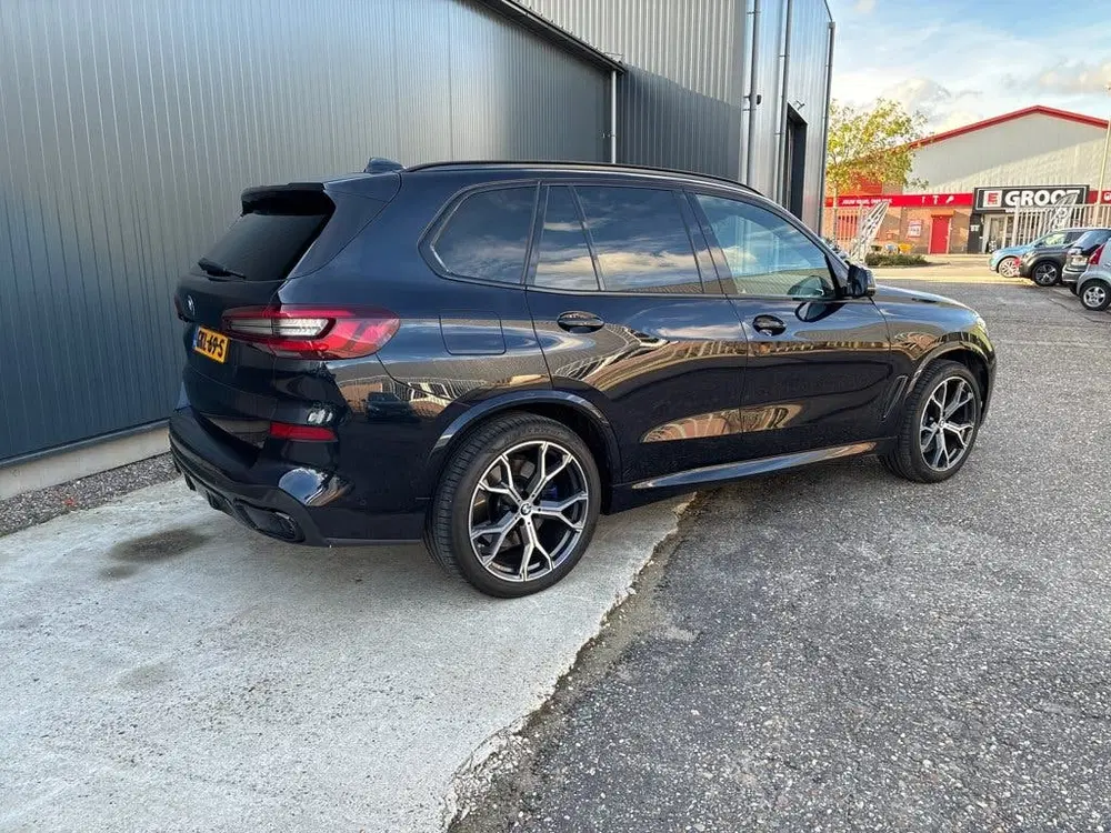 BMW X5 BMW X5 xDrive45e 394 pk High Executive M-S uit 2022, foto 6
