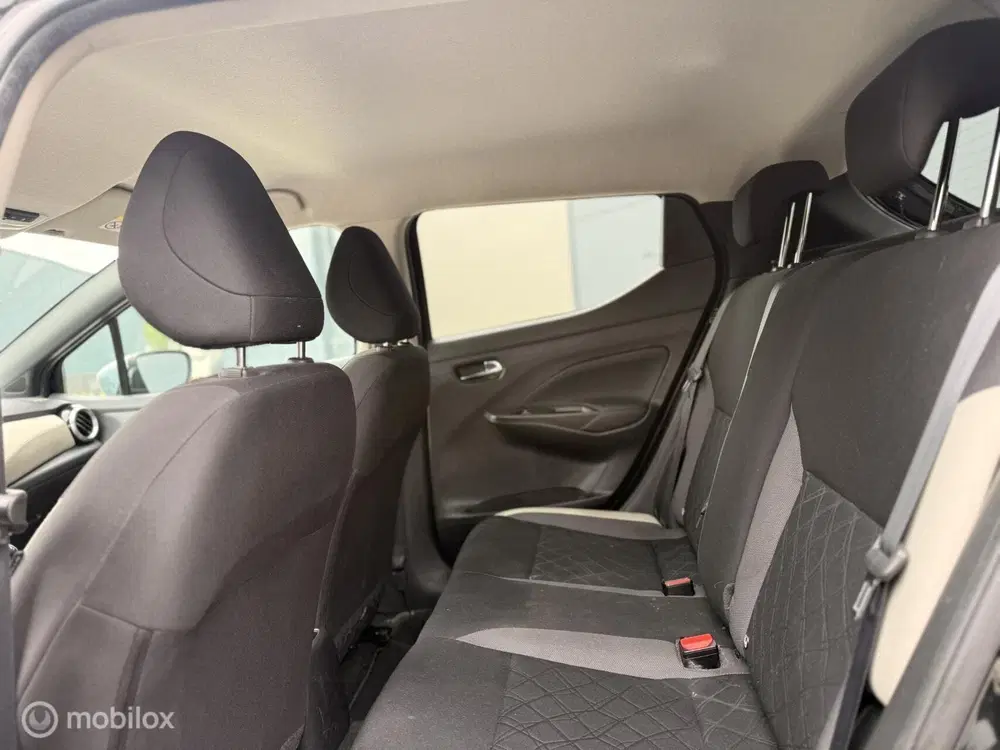 Nissan Micra 1.0 IG-T N-Design uit 2021, foto 15