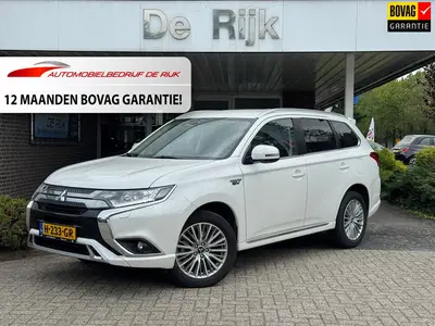Mitsubishi Outlander 2.4 PHEV Pure uit 2019