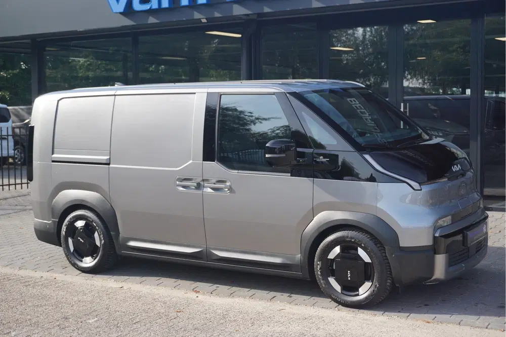Kia PV5 L2H1 Elite Cargo Executive 71.2 kWh Navi uit 2026, foto 6
