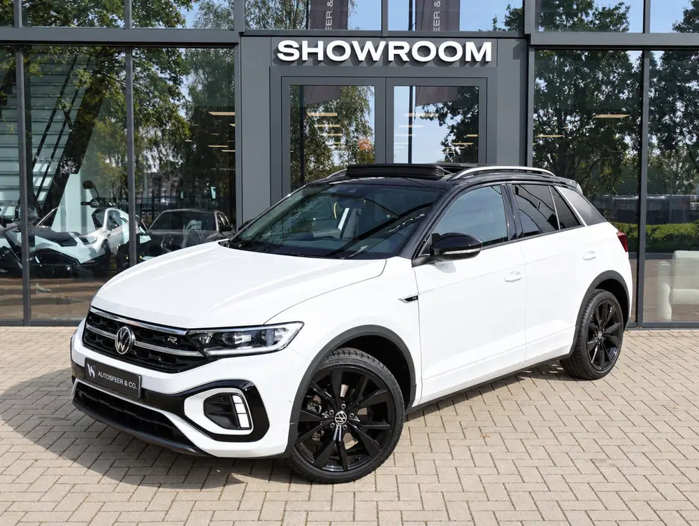 Volkswagen T-Roc 1.5 TSI R-Line PANO IQ.LIGHT KEYLESS VOL uit 2022