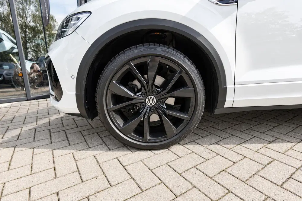 Volkswagen T-Roc 1.5 TSI R-Line PANO IQ.LIGHT KEYLESS VOL uit 2022, foto 15