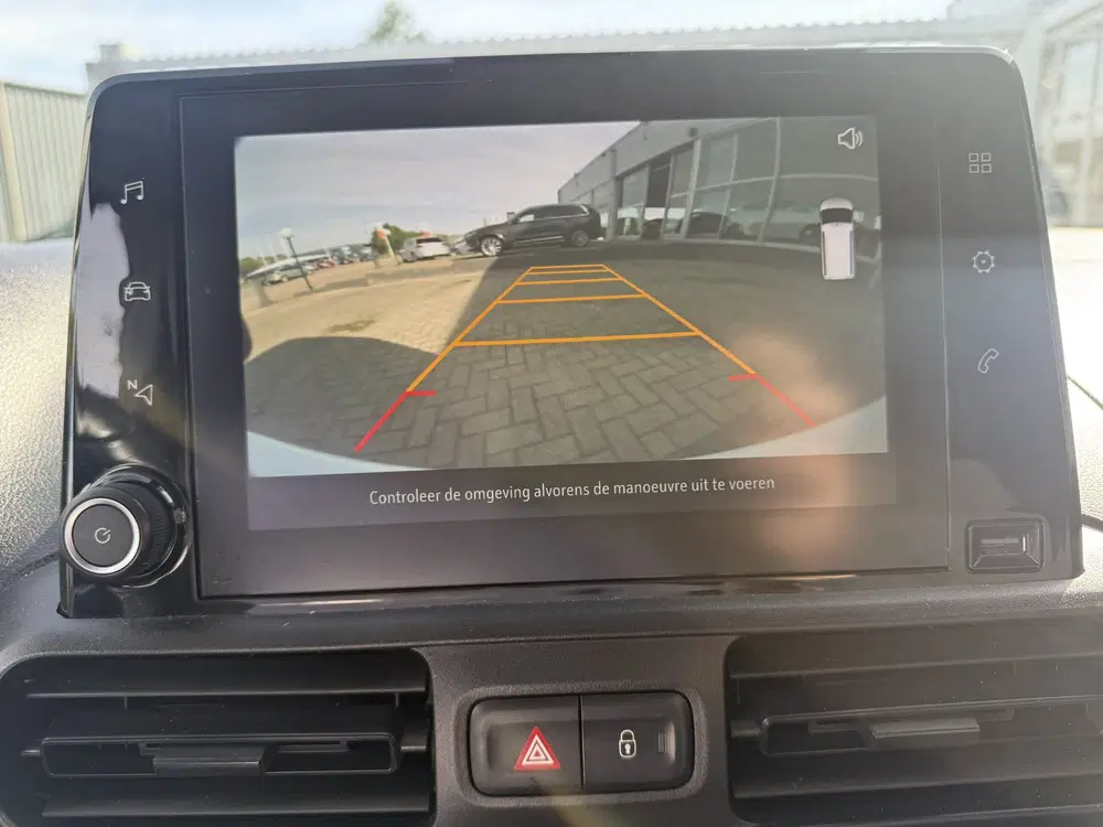 Opel Combo 1.5D L1H1 Edition Navigatie uit 2019, foto 11