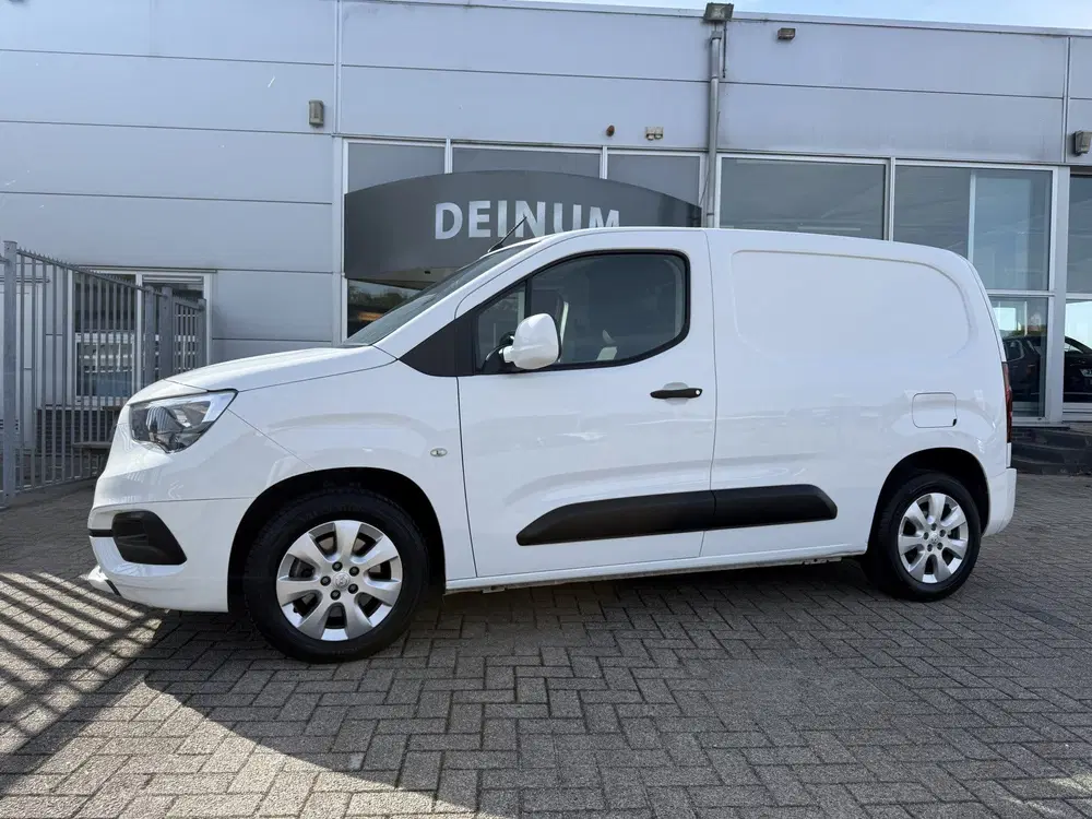 Opel Combo 1.5D L1H1 Edition Navigatie uit 2019, foto 3