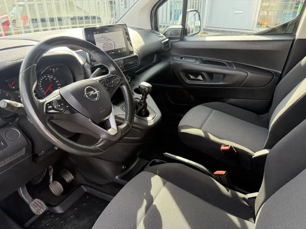 Opel Combo 1.5D L1H1 Edition Navigatie uit 2019, foto 4