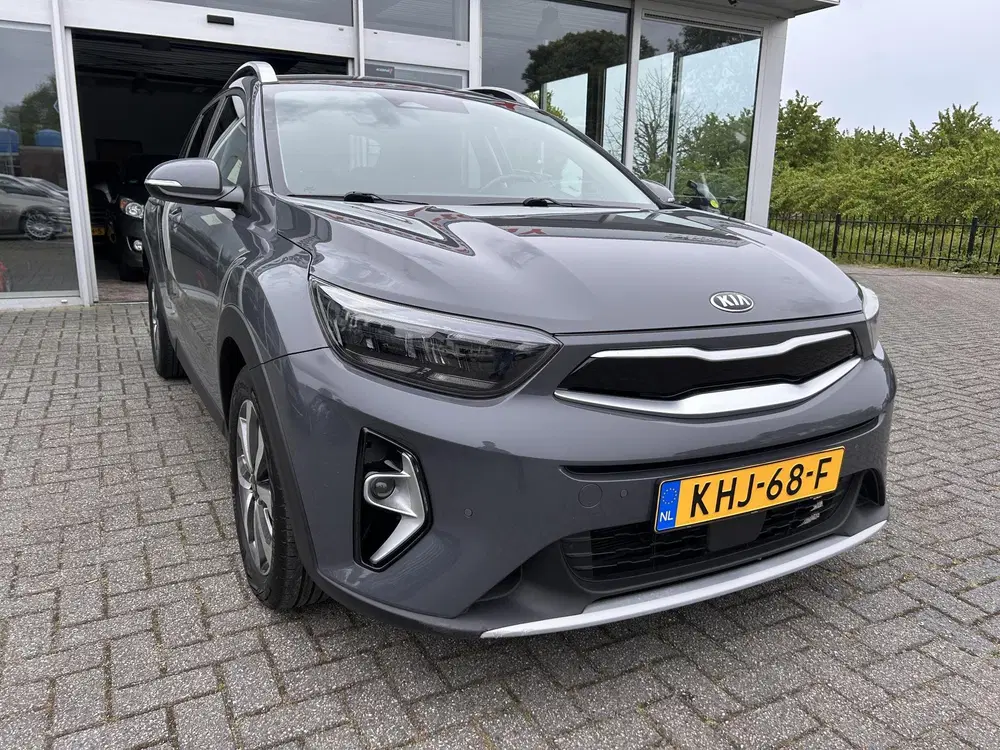 Kia Stonic 1.0 T-GDi MHEV ComfortLine navigatie uit 2021, foto 5