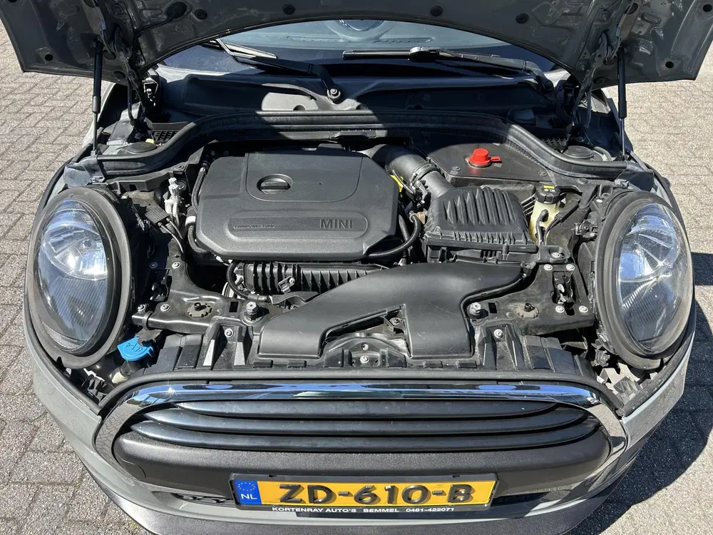 Mini One 1.5 One Business Edition CarPlay uit 2019, foto 14