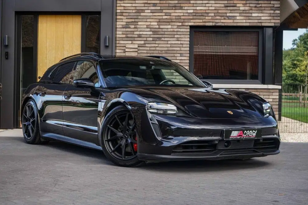 Porsche Taycan Sport Turismo Performance Plus 93KWH uit 2023, foto 2