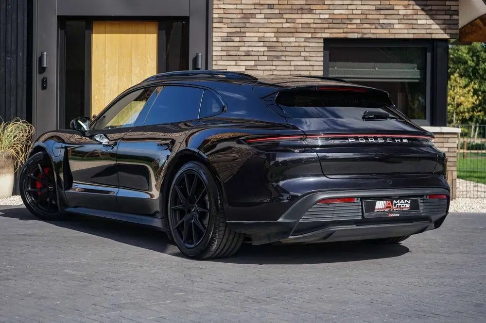 Porsche Taycan Sport Turismo Performance Plus 93KWH uit 2023, foto 3