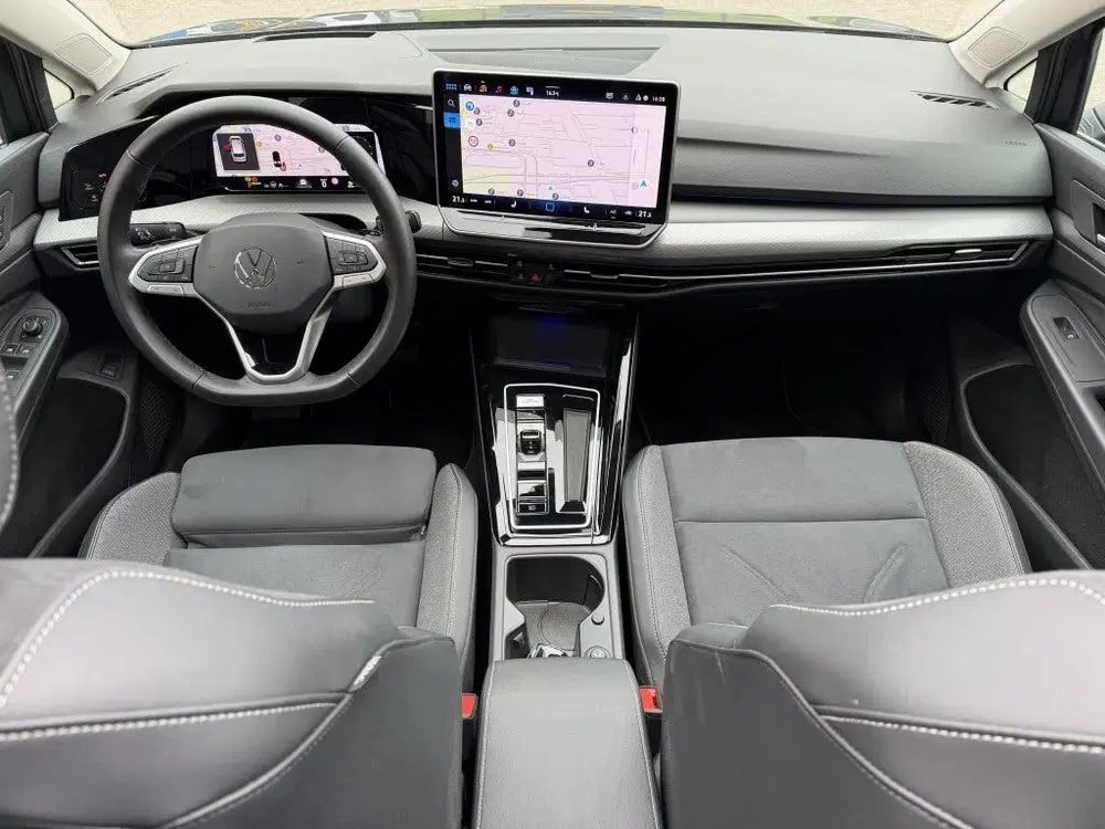 Volkswagen Golf 1.5 eTSI Style 150Pk Pano 360 Camera uit 2024, foto 10